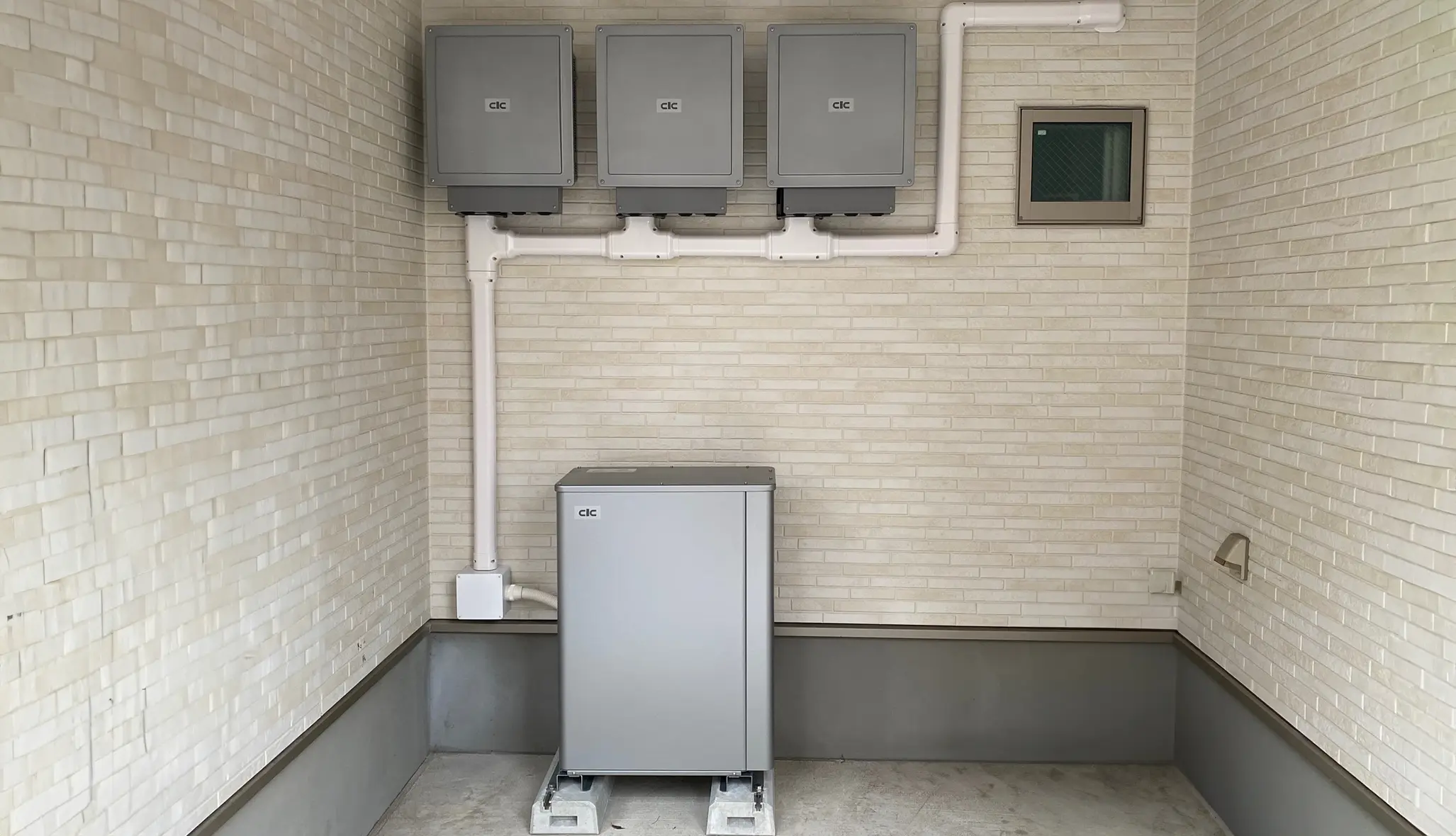 蓄電池導入後の電気代削減効果を比較したイメージチャート